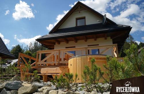 Ujsoy House | Chaty Rycerzówka