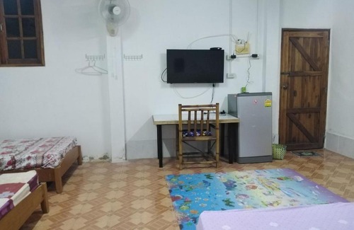 K. Phu Kam Yao House | Cheap Sleep
