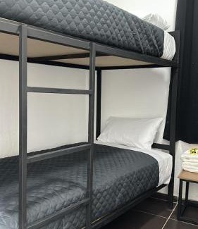Baja California House | CHECK INN HOSTAL AEROPUERTO GDL