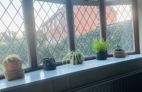 St Ives House | Check our discount Executive 3 bed housen