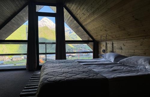 Gergeti Apartment | Checkin Kazbegi