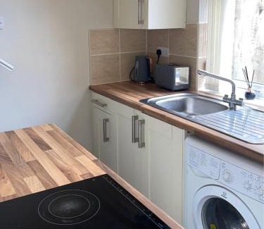 Darlington House | Cheerful one-bedroom house, with on-street parking by BPNE
