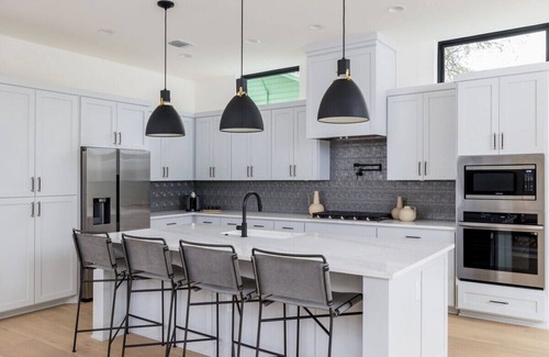 Hyde Park House | Chef's Kitchen, Pool | The Taylor by Portoro