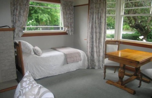 Hanmer Springs Bed & Breakfast | Cheltenham House