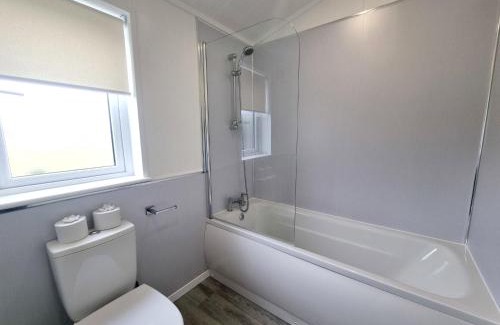 Fitling House | Cherry Blossom 48 Hot Tub