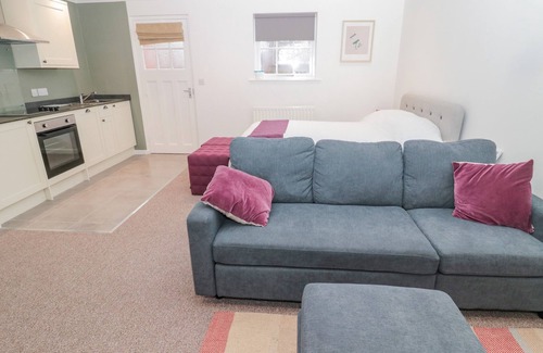 Ford Cottage | CHERRY STUDIO, pet friendly, with a garden in Cornhill-On-Tweed