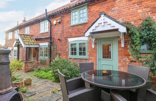 Barkestone House | Cherry Tree Cottage