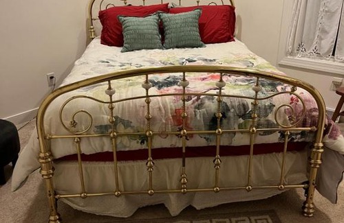 Cullen House | Cheryl & David’s Rural Retreat B & B
