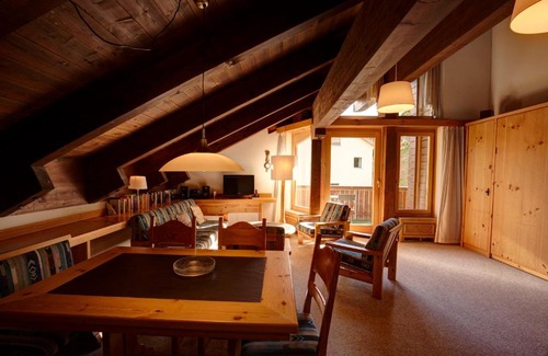 Silvaplana Apartment | Chesa Munteratsch 3 1 2-Zimmerwohnung 508 Typ H