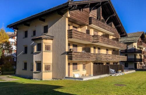 Celerina-Schlarigna Apartment | Chesa Silvretta Duplex