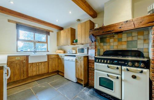 Manorbier Apartment | Chestnut Cottage