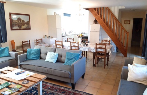 Langoelan House | -Chestnut - La Châtaigne-