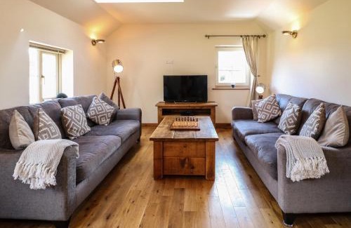 Duffield House | Chestnuts Barn