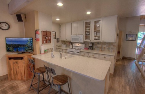 Kings Beach Condo | Cheyenne's Place 4 Bedroom Home by RedAwning