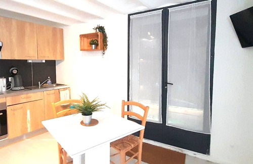 Villandry Apartment | Chez Benjamin -> Lodging with alcove in Villandry