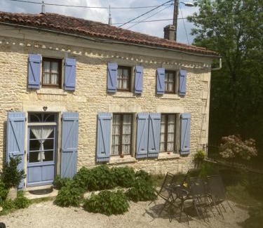 Nere Bed & Breakfast | Chez Fins Bois