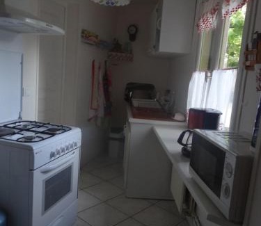 Marcilhac-sur-Cele House | chez Huguette