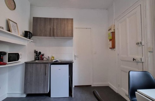 Anatole France Danton Apartment | Chez K&D Studio Jaune Le Havre