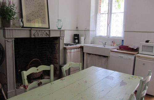 Fontaine-Fourches House | Chez Kristina