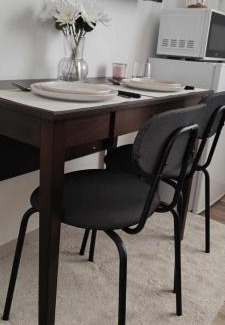 Sainte-Genevieve-des-Bois House | Chez L et L