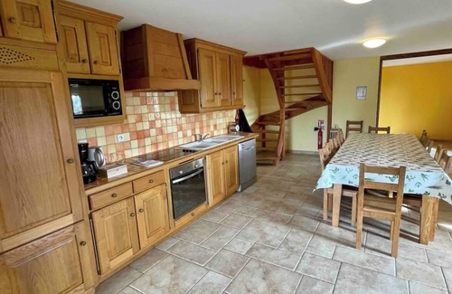 Pelussin House | Chez la Marie, Maison de Caractère et de Quiétude
