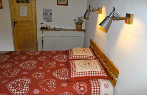Hotonnes Bed & Breakfast | Chez Louve Bleue