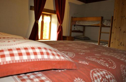 Hotonnes Bed & Breakfast | Chez Louve Bleue