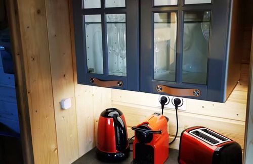 Fremifontaine House | Chez Mado, Tinyhouse atypical accommodation Spa