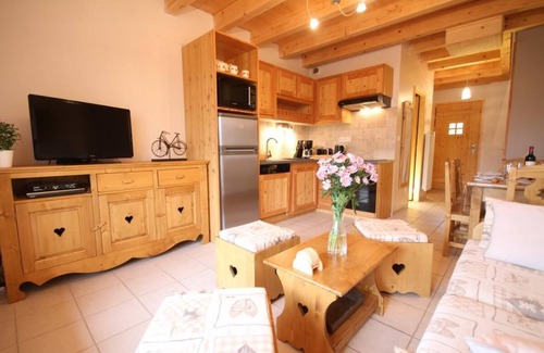 Albiez-Montrond House | Chez Marie - Albiez Montrond