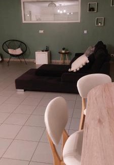 Belley Villa | Chez R&C