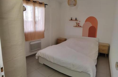 Fos-sur-Mer Apartment | Chez Roberto/Jardin/Parking