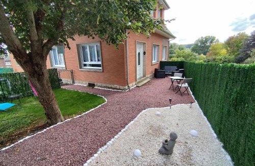 Londinieres Apartment | Chez Steph et Angie