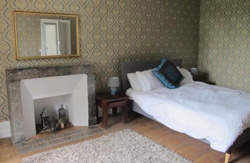 Civray Bed & Breakfast | ChezLola