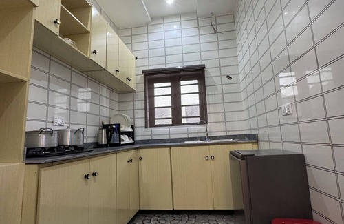 Kubwa Apartment | Chic 2-bedroom apartment with WiFi, fitness room in vibrant Abuja