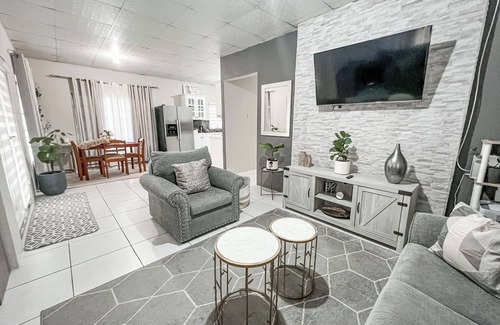 Chaguanas House | Chic 2 Bedroom Home in Residential Area.