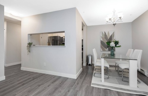 Abbotsford Condo | Chic 2BR Getaway, Excellent Location + Parking