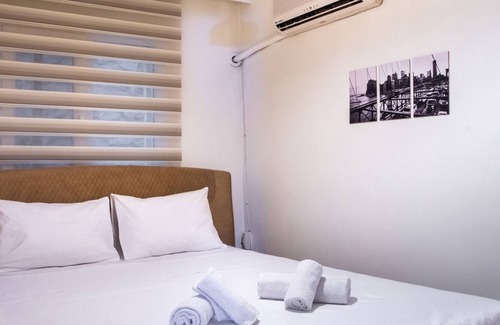 Konak Apartment | Chic and Convenient Flat 6 min to Coast