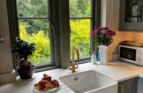 Enniskillen House | Chic, Classy & Cosy - Lough Erne Golf Village Resort. Boutiquey Home-from-Home