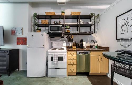 Downtown Edmonton Apartment | Chic & Cozy Loft near Rogers Place, LRT, Jasper Ave