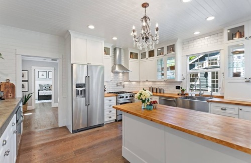 Wilsonville House | Chic Farmhouse + Creative Studio