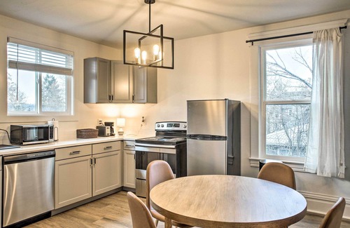 West Central Apartment | Chic & Historic Apt: 1 Mile to Dtwn Spokane!