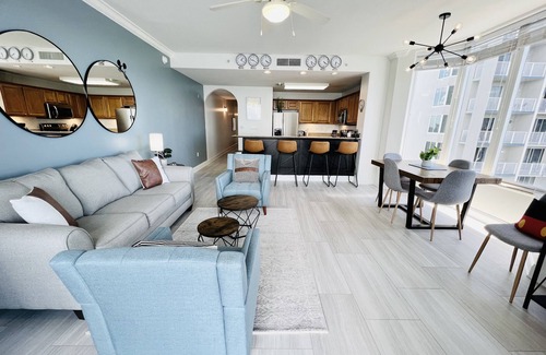 Florida Central Atlantic Coast Condo | Chic Lakefront Resort just short drive to Disney!