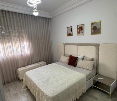 Cite Les Palmeraies Apartment | Chic & Modern Apartment with Underground Parking
