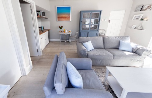 Fremantle Apartment | Chic & Sweet Apartment close to Fremantle
