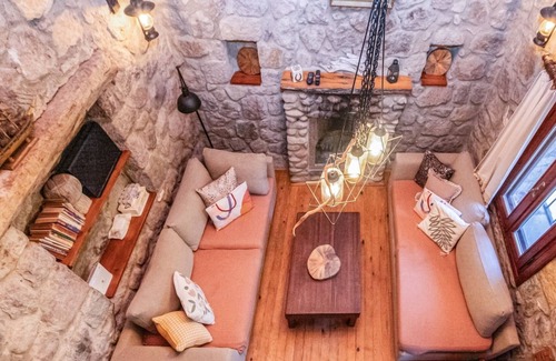 Bitez Villa | Chic Villa w Fireplace 3 min to Beach in Bodrum