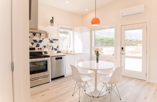 Okanagan-Similkameen Apartment | Chic Vineyard Guesthouse