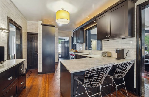 Ravenswood House | Chicago Home w/Hot Tub < 2 Mi to Wrigley Field