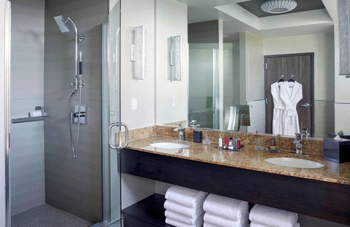 Burr Ridge Hotel | Chicago Marriott Southwest at Burr Ridge
