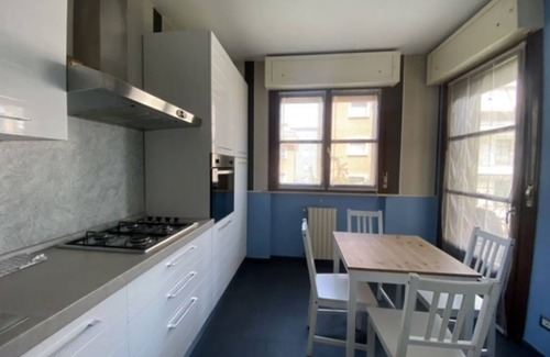 Vercelli Apartment | Chicco family by Cinelli Apartment