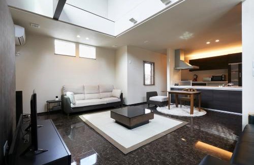 Mitaka Apartment | Chie's house